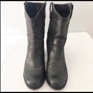 Gianni Bini 7.5 booties